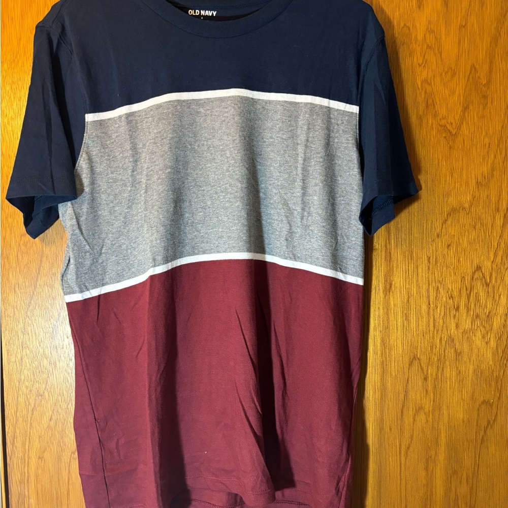 Men’s Small Old navy Tee